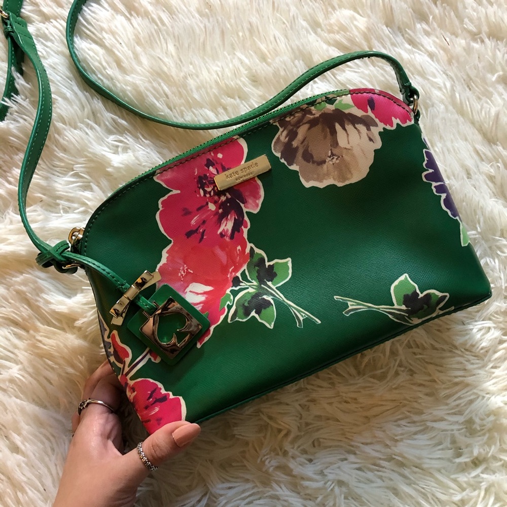 Kate Spade crossbody purse